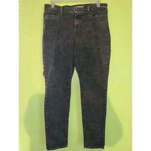 levi’s skinny jeans